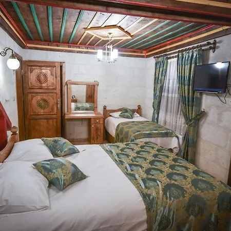 Cappadocia Sightseeing ギョレメ